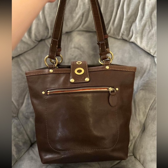 Coach Lily Legacy Bag, Brown Leather, Brass Colored Accents, F13757 - Picture 3 of 3